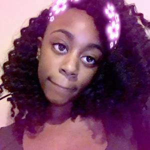 Meet your Posher, Mckenzie